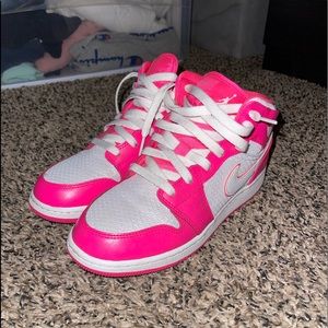 Nike Air Jordan 1 Mid